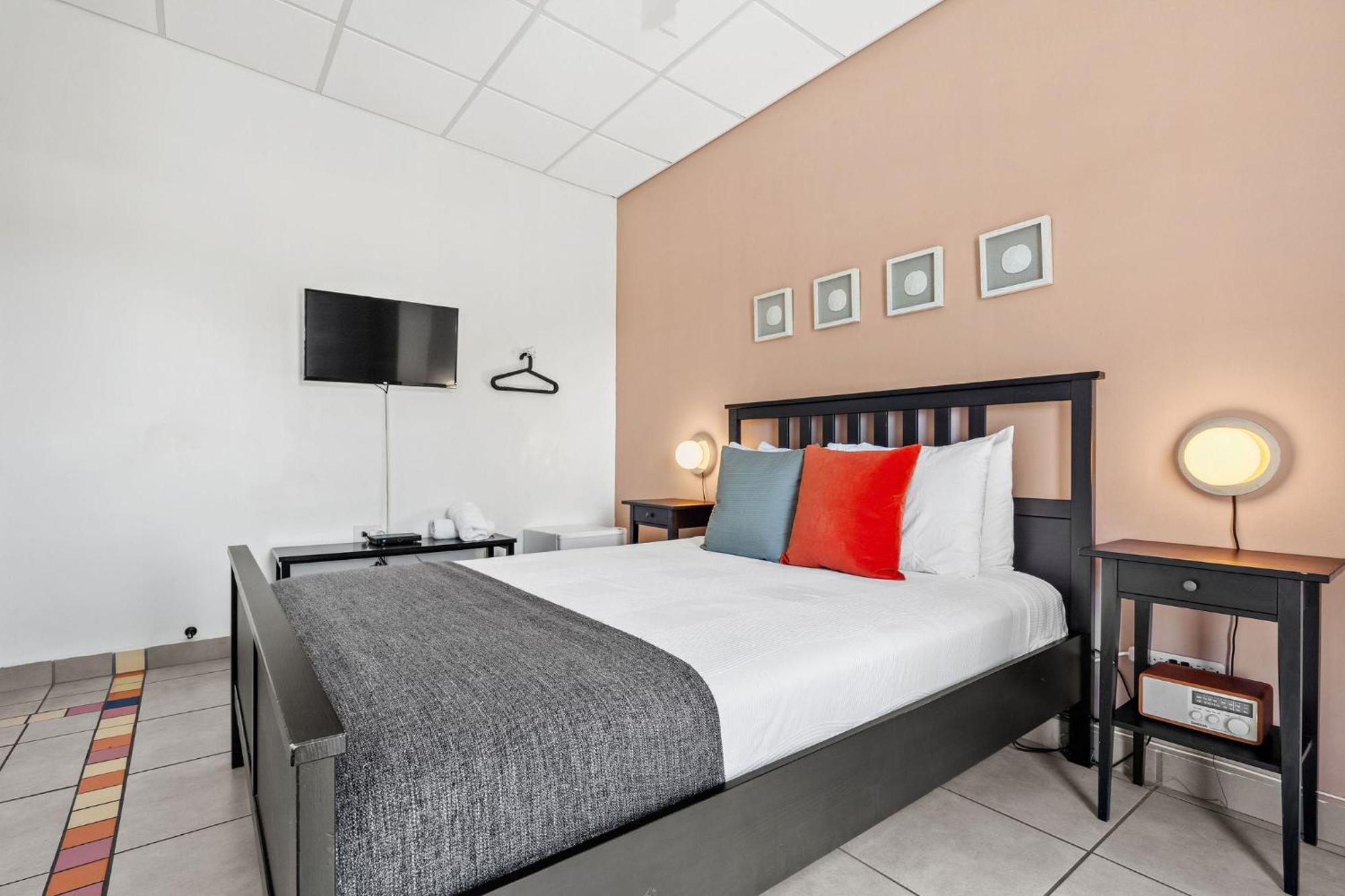 Rincon Plaza Hotel Экстерьер фото